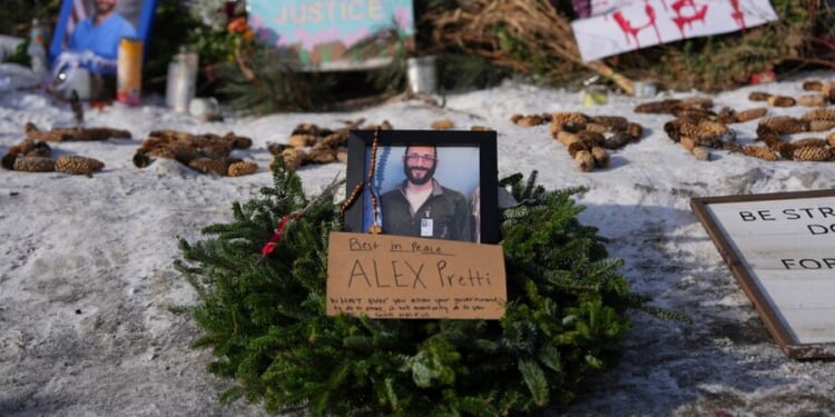 After Minneapolis killing, GOP calls grow for investigation into ICE tactics