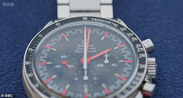 In a previous episode, a guest brought his dad's Omega watch - which had been purchased for £59 for 1971 - in for a valuation
