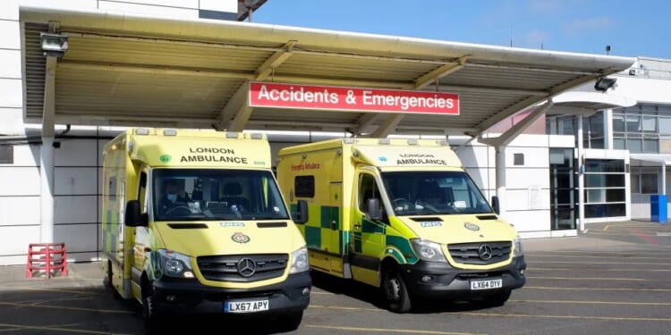 Critical NHS incidents declared at four hospital trusts as increase of flu & norovirus surges leaves no beds free