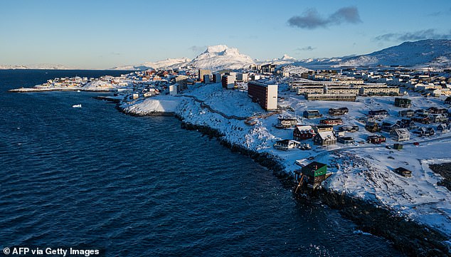 Pat McFadden, a close ally of the PM, said he didn't believe the row was about Chagos; rather, it was about Greenland, he said