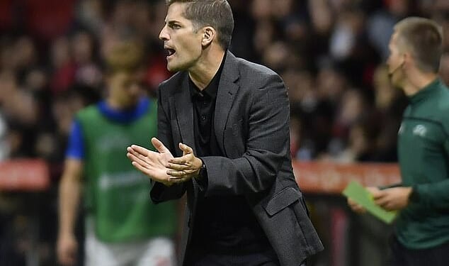 Former Spain head coach Roberto Moreno was alleged to have relied more on ChatGPT training programmes than using his own common sense