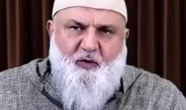 American Islamist preacher Mohamed Baajour, who has praised Hamas and is accused of spreading 'fundamentalist, antisemitic poison', is set to arrive in Britain next weekend