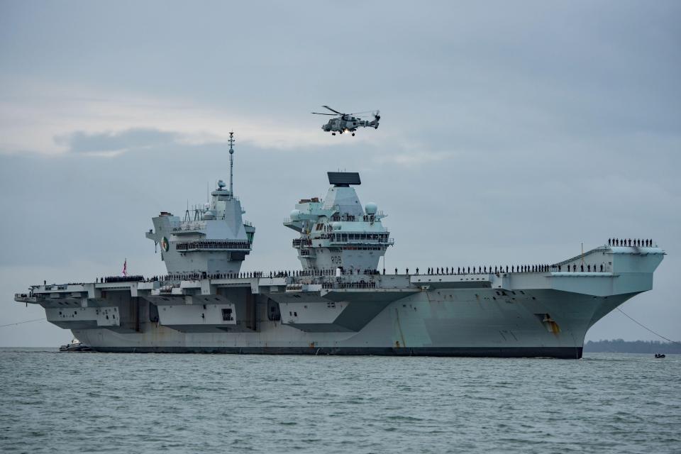 HMS Queen Elizabeth (R08) returning from her 7-month maiden operational deployment.