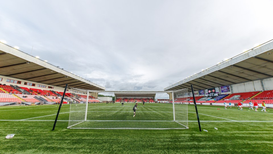 NINTCHDBPICT001011580607