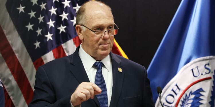 Border czar Tom Homan speaks during a news conference Thursday about ongoing immigration enforcement operations in Minneapolis, Minnesota.