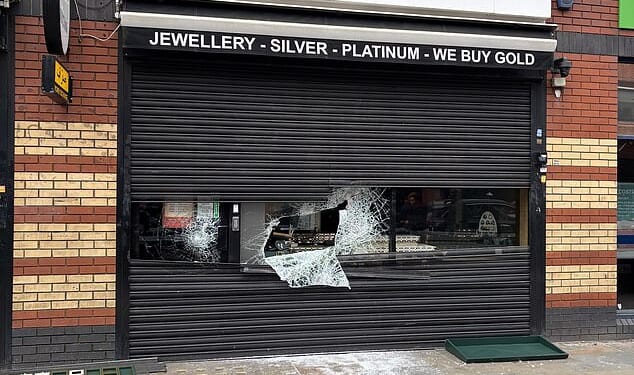Sultan Jewellers in Uxbridge Road, Shepherds Bush, was targeted by several men who smashed the shop's windows with sledgehammers