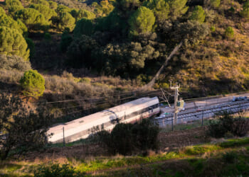 Investigation begins in Spain after fatal high-speed rail crash