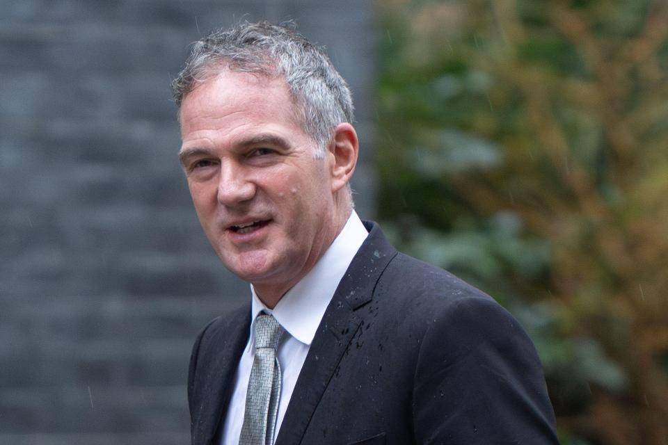 London, England, UK. 13th Jan, 2026. Business and Trade Secretary PETER KYLE, arrives at Downing Street ahead of a Cabinet meeting. (Credit Image: ¿ Thomas Krych/ZUMA Press Wire) EDITORIAL USAGE ONLY! Not for Commercial USAGE!