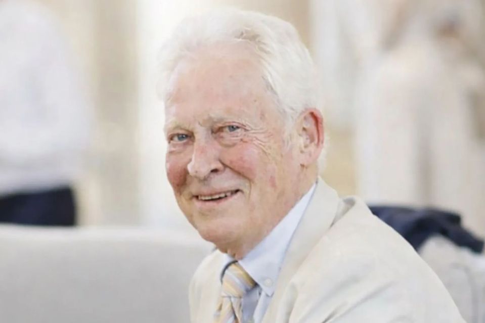 An image collage containing 1 images, Image 1 shows Dave Bootle, former Sun features supremo, in a cream suit, smiling and holding a drink