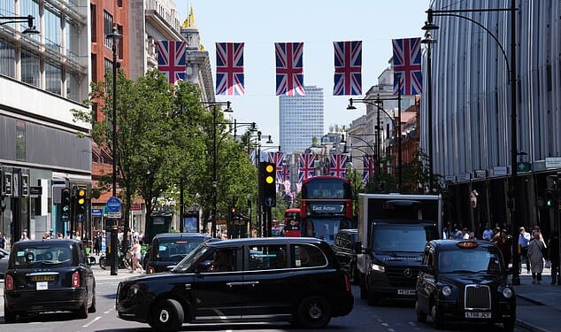 Traffic congestion in June 2025 on London's Oxford Street, which is set to be pedestrianised