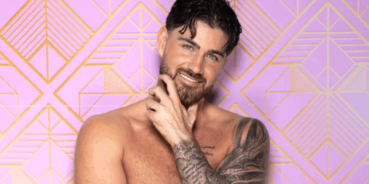 Love Island All Star bombshell Scott Van Der Sluis breaks silence after savage entry