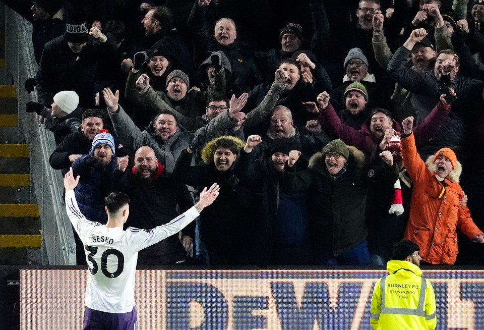 Manchester United's Benjamin Sesko celebrates scoring their side's second goal.