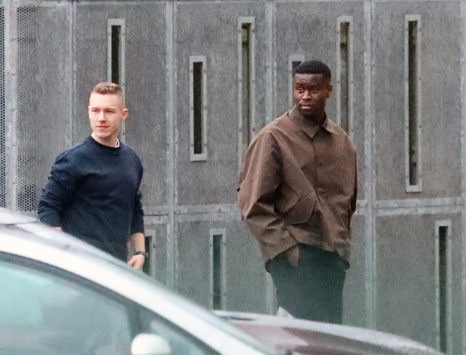 NINTCHDBPICT001052354615