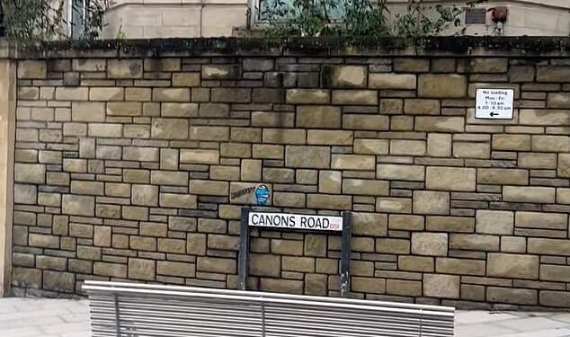Councillor Ed Plowden, Chair of the Transport and Connectivity Committee says that the bench has been positioned to offer a resting place for people, especially those who are older and disabled