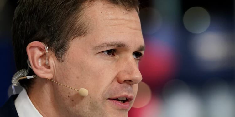 Robert Jenrick sacked from shadow cabinet by Kemi Badenoch over 'secret plot to leave Tories': Latest reaction and updates