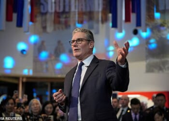 Keir Starmer backed the 'goal' of stopping Iran getting nuclear weapons today as Donald Trump ramps up threats of UK strikes