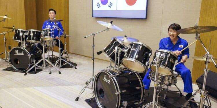 The duo tapping a new Japanese-Korean beat