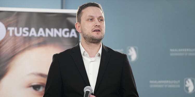 Trump reveals why he leaked world leaders' messages... as Greenland warns its people to prepare for possible invasion: Live updates