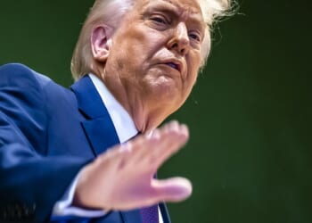 Trump voices disapproval over Alex Pretti shooting and gives Minneapolis migrant ultimatum: 'I don't like it'