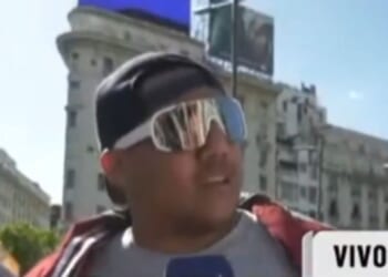 A Venezuelan man in Buenos Aires, Argentina, gives his opinion on the U.S. arrest of Venezuelan dictator Nicolas Maduro on Jan. 3, 2026.