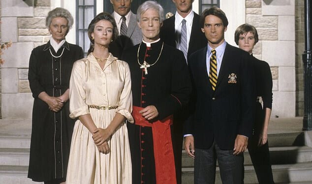 Where are The Thorn Birds cast now? Jean Simmons, Rachel Ward, Stephen W. Burns, Richard Chamberlain, Brett Cullen, Philip Anglim and Mare Winningham in 1983