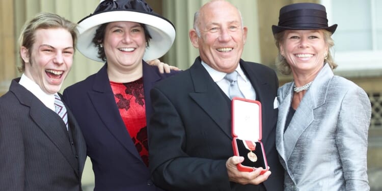 F1 legend Stirling Moss' two children in bitter row over his £20m fortune as family to head for blockbuster court trial