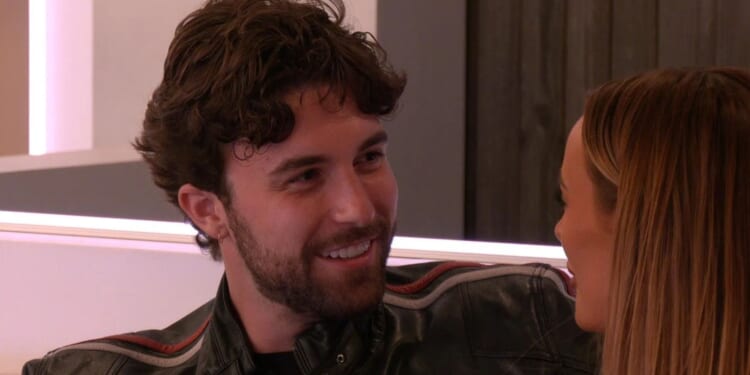 Love Island's Zac's incredible transformation before All Stars arrival leaves fans gobsmacked