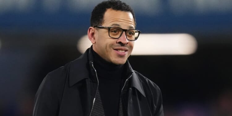 ‘My kids laugh at me’