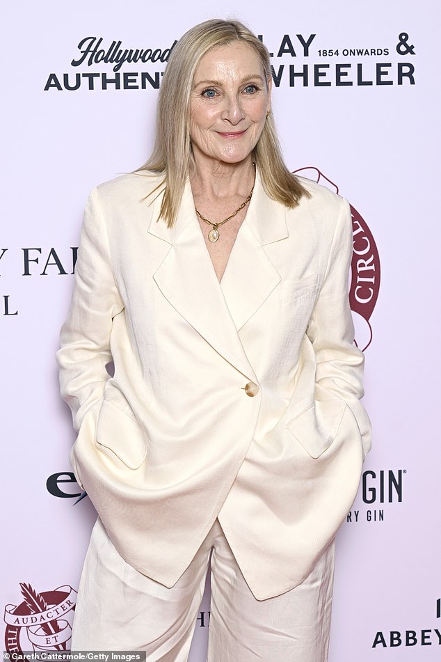 The actress cut a sophisticated figure in the blazer jacket and tailored trousers