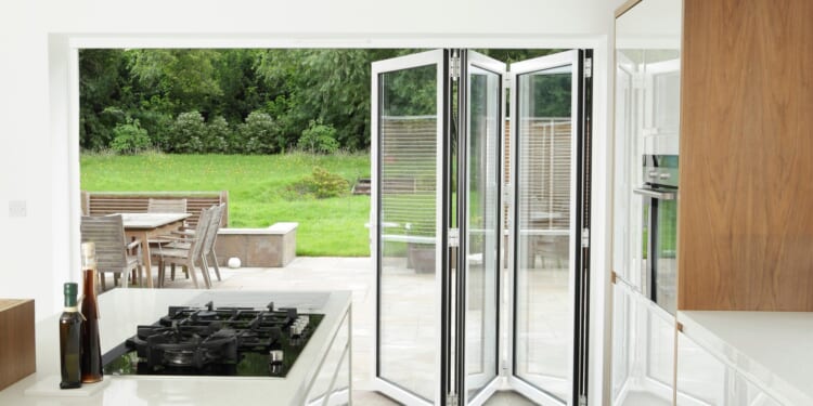 Interior designer reveals the popular feature that ‘instantly dates’ a kitchen