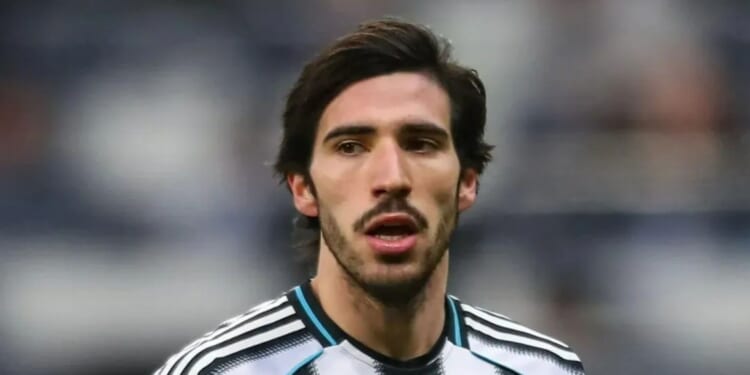 Arsenal 'exploring sensational deadline day transfer for Newcastle star Sandro Tonali' after losing star for season