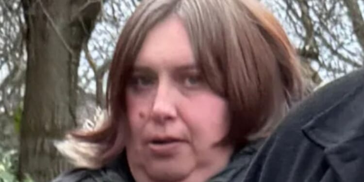 Predator care worker who grabbed elderly man's genitals & asked ‘do you like big bums’ while giving him bath avoids jail