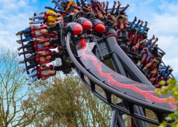 Stay overnight at Alton Towers, Chessington or Legoland and get free entry to UK's top theme parks for a YEAR