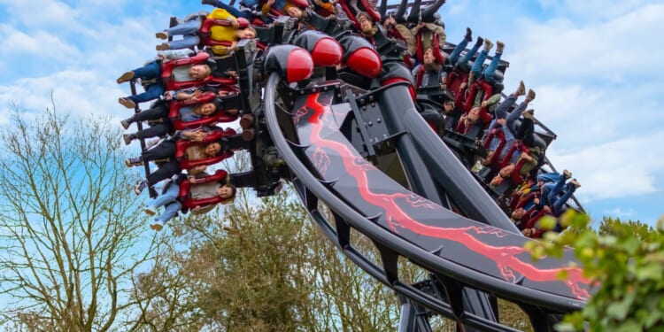 Stay overnight at Alton Towers, Chessington or Legoland and get free entry to UK's top theme parks for a YEAR