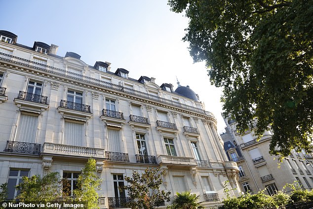 The stunning French flat has the same railings as in the Mandelson picture, Sky has said