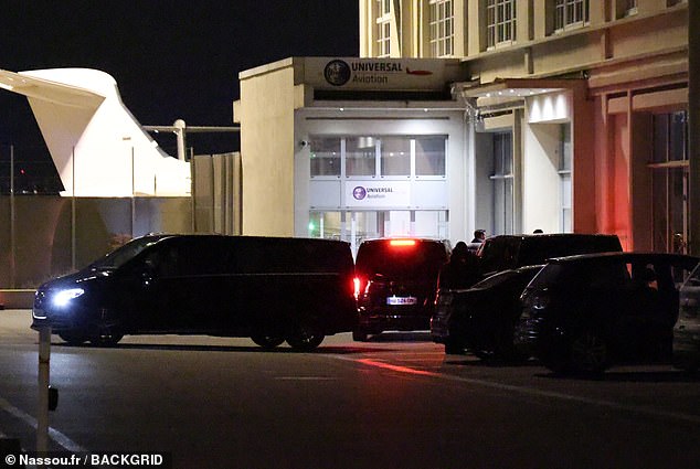However, it's unclear if the half-Armenian beauty joined the biracial athlete at the airport to fly out of Paris