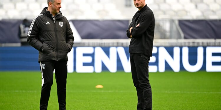 Forgotten former Liverpool star brings Arteta's cousin along as assistant as he lands shock Eintracht Frankfurt job