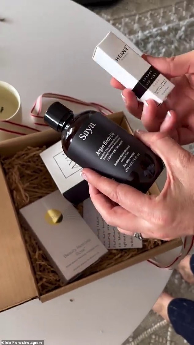 The actress also dropped a further hint at how she maintains her flawless complexion when she showed herself unboxing several items from friend and skincare guru, Naomi Watts