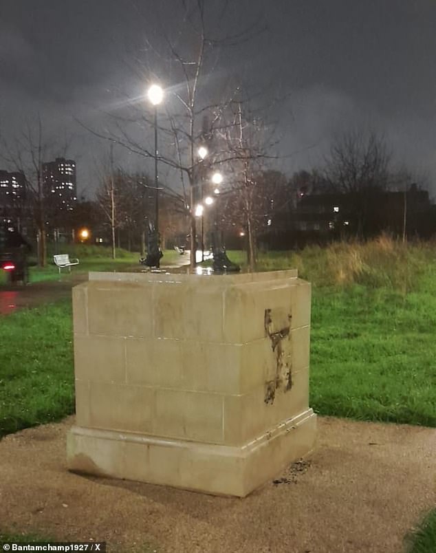 Teddy Baldock's grandson Martin Sax shared a picture of the scene of the stolen statue