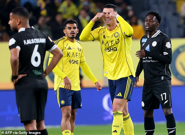 ¿It is his competitiveness which is behind this fury,¿ a source in Portugal says of Ronaldo. ¿A desire to see his team do better, but also a personal competitiveness'