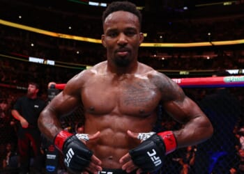 How to get a seat for Movsar Evloev vs Lerone Murphy at the O2 Arena