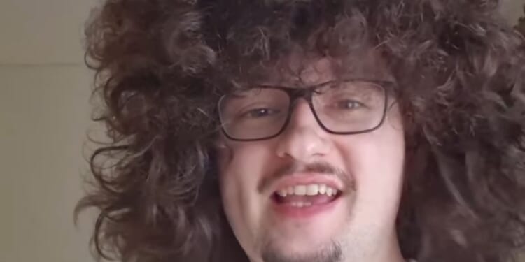 Manchester United stars determined to keep winning so loyal fan can finally cut hair after 500-day saga