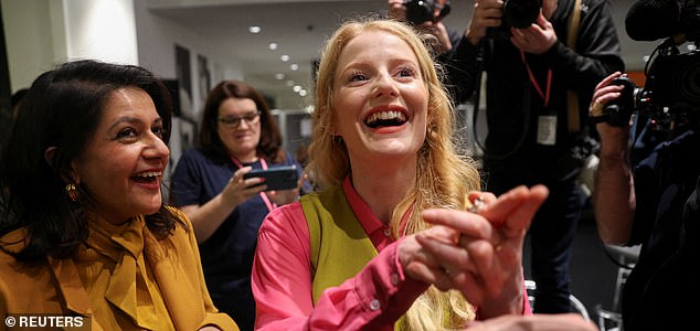 Green Party's candidate Hannah Spencer reacts during vote counting in the Gorton and Denton by-election, triggered by the resignation of Andrew Gwynne, at the Manchester Central Convention Complex in Manchester, Britain, February 27, 2026. REUTERS/Temilade Adelaja     TPX IMAGES OF THE DAY