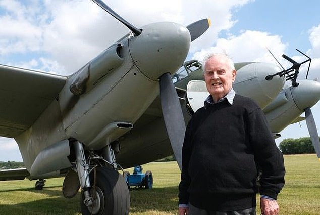 WW2 veteran Mr Bell described flying a De Havilland DH98 Mosquito as 'flying a ferrari'