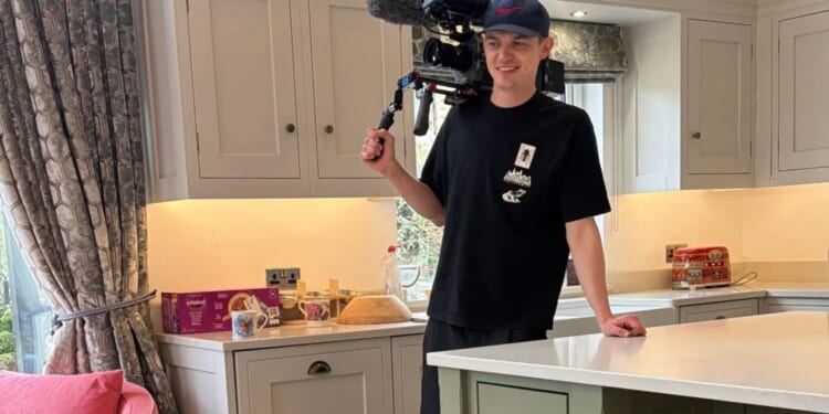 Gemma Collins reveals huge TV comeback as she shares behind the scenes snaps 6 years after Diva Forever