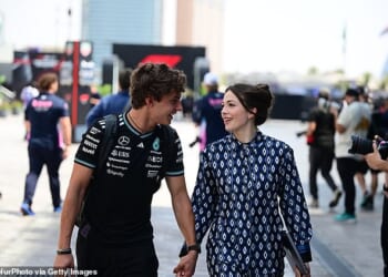 Eliska Bábí¿ková (right) has announced that she and Kimi Antonelli (left) have broken up