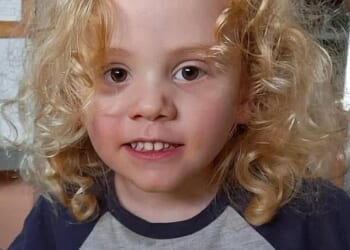 Daily Mail can reveal what may be the last-known sighting of Gus Lamont, four, from anyone outside his family in the weeks before he vanished on September 27 from Oak Park Station