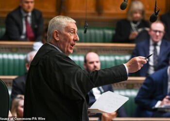 The Met Police made an unprecedented apology to Speaker of the Commons, Sir Lindsay Hoyle, after the told Peter Mandelson's lawyers it was him who tipped them off over claims he was planning to flee the country