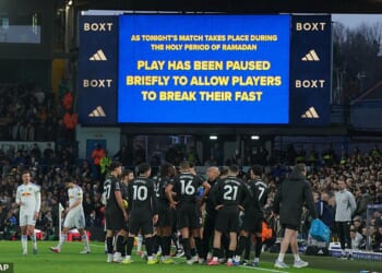 Leeds United supporters jeered en masse as three Manchester City players observed the Islamic holy month of Ramadan during their clash at Elland Road on Saturday