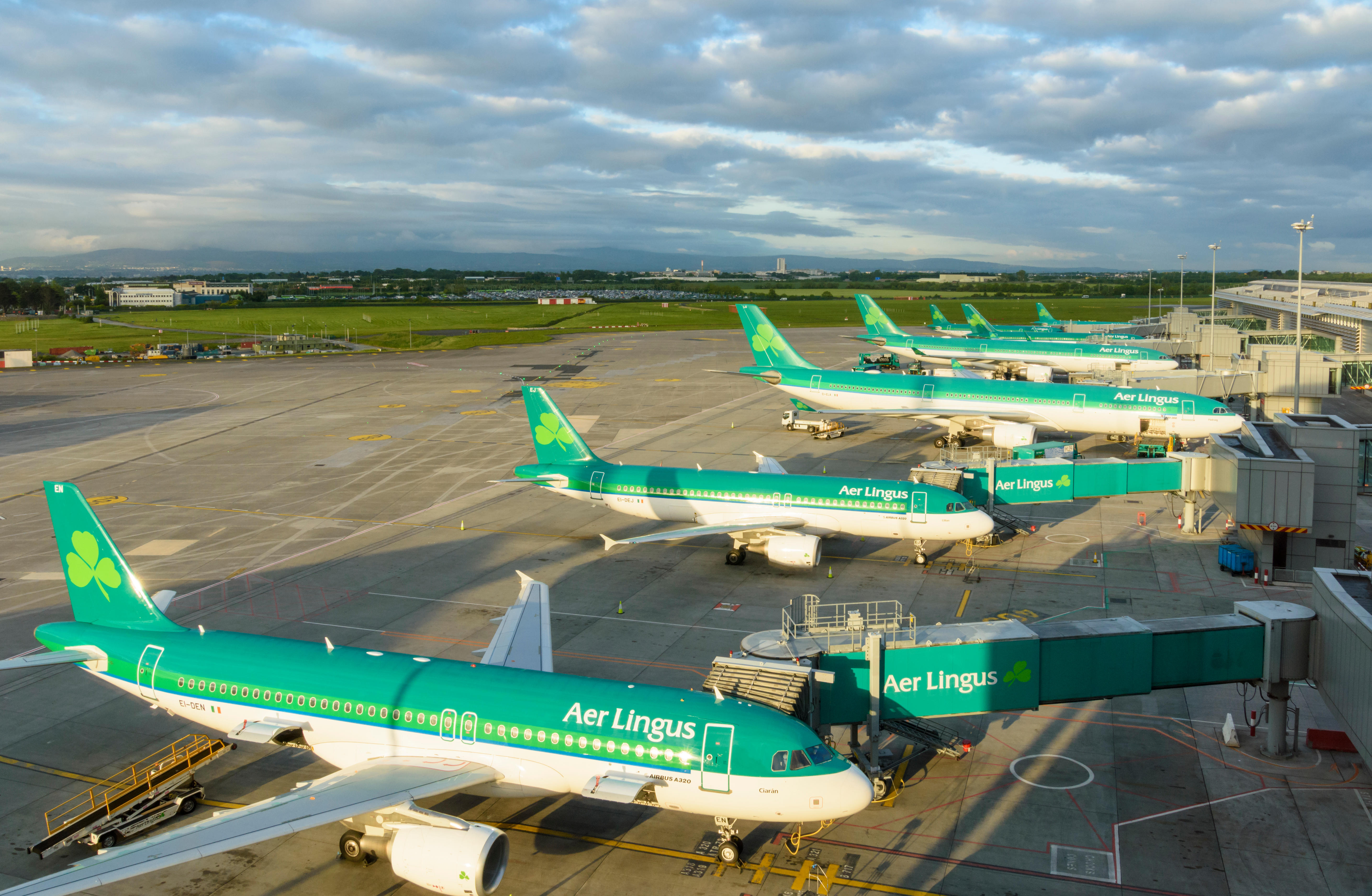 EY11T6 Aer Lingus planes at Dublin Airport, Dublin, Ireland